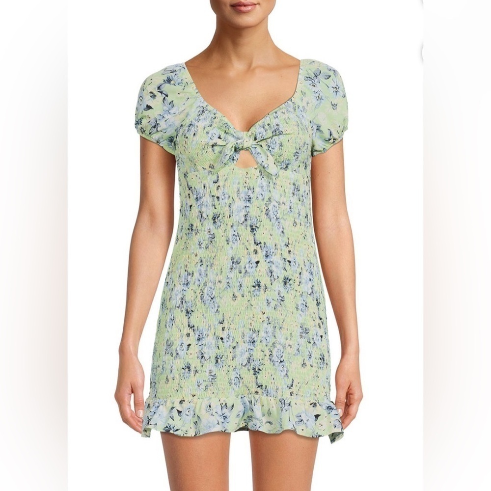 ♥️Madden NYC Junior' Green & Blue Floral Smocked Cut-Out Mini Dress Size Medium